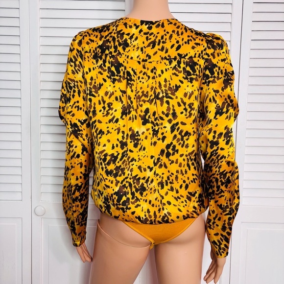 BUDDY LOVE Tortoiseshell Melissa Surplice Long Sleeve Bodysuit Size Small - Picture 9 of 9